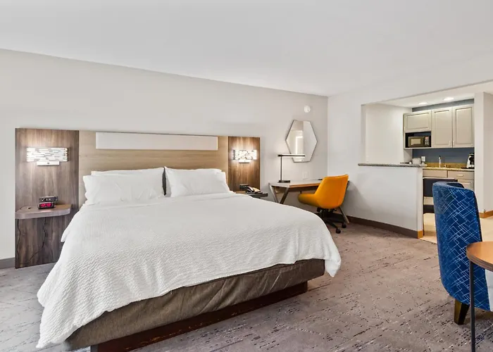 Holiday Inn Express Hotel & Suites Mount Airy By Ihg